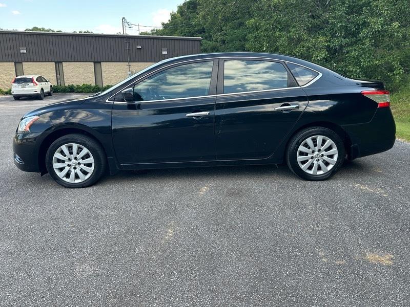 Nissan Sentra 4dr Sdn I4 CVT SV 2013