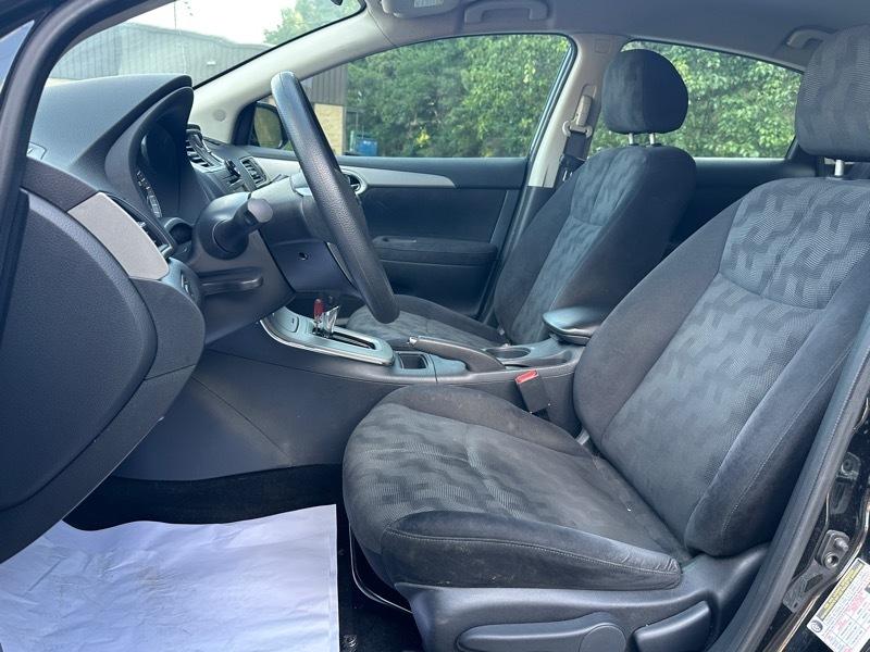 Nissan Sentra 4dr Sdn I4 CVT SV 2013