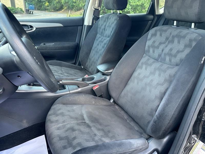 Nissan Sentra 4dr Sdn I4 CVT SV 2013