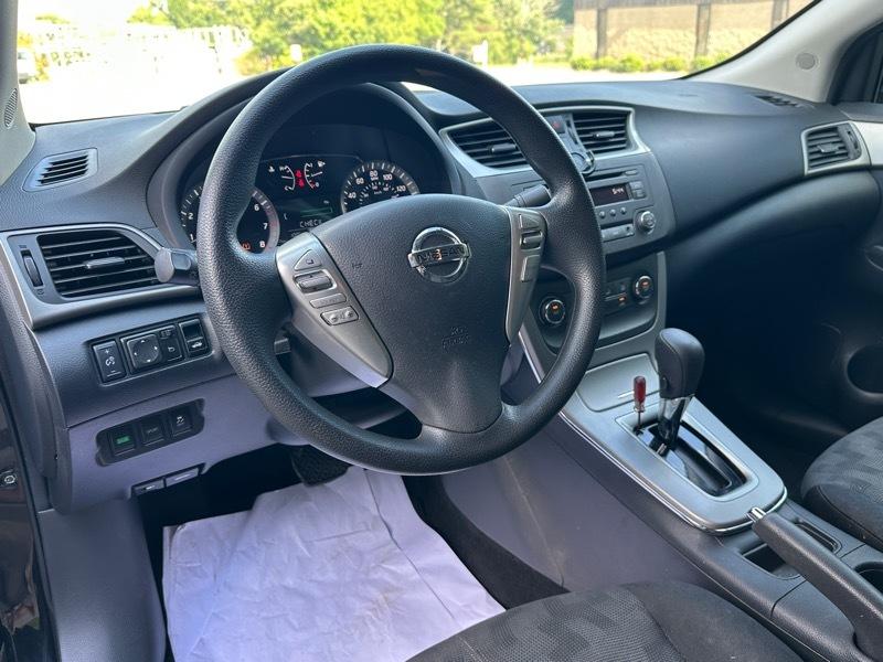 Nissan Sentra 4dr Sdn I4 CVT SV 2013