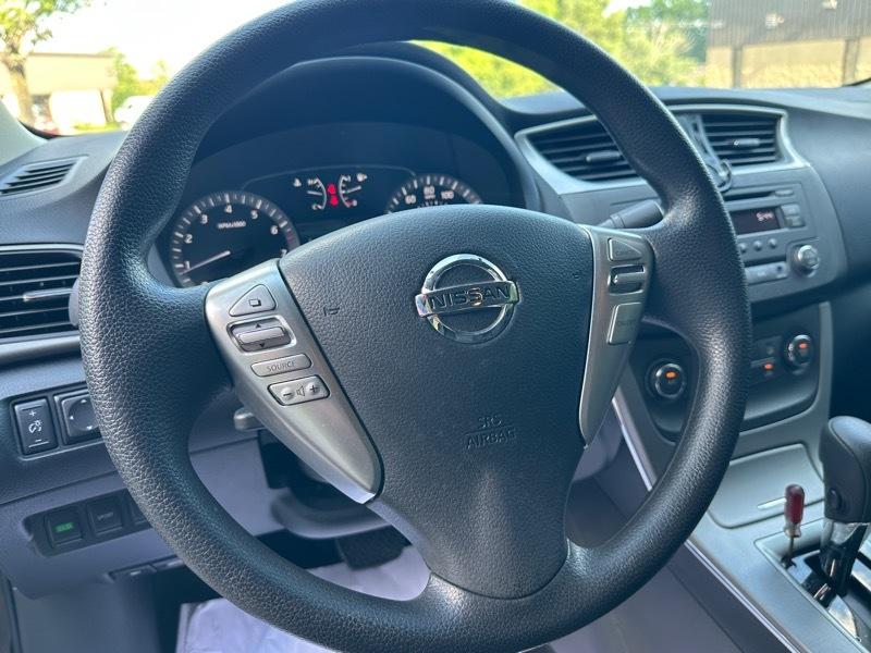 Nissan Sentra 4dr Sdn I4 CVT SV 2013