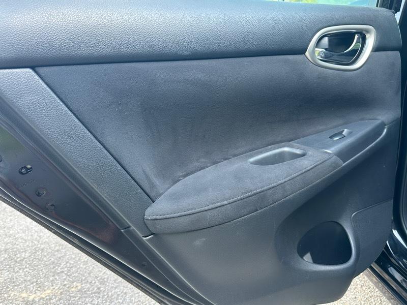 Nissan Sentra 4dr Sdn I4 CVT SV 2013