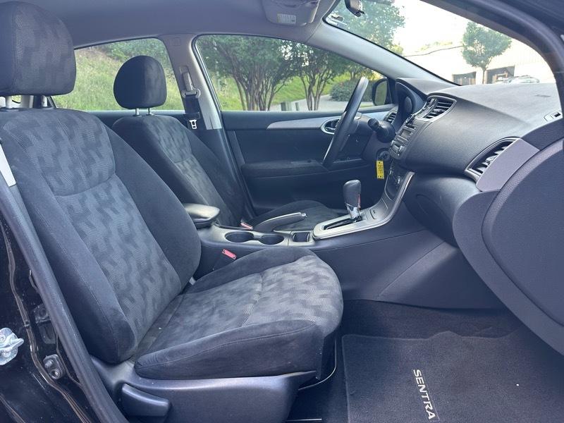 Nissan Sentra 4dr Sdn I4 CVT SV 2013