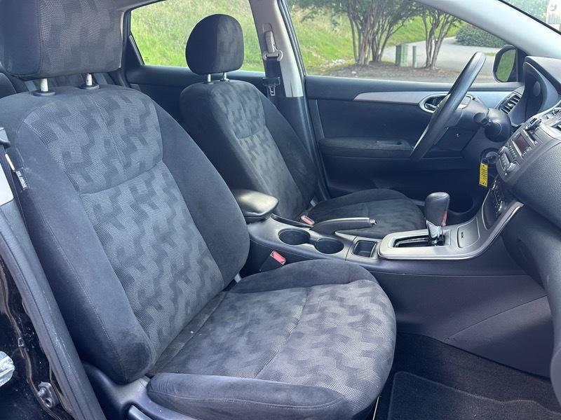Nissan Sentra 4dr Sdn I4 CVT SV 2013