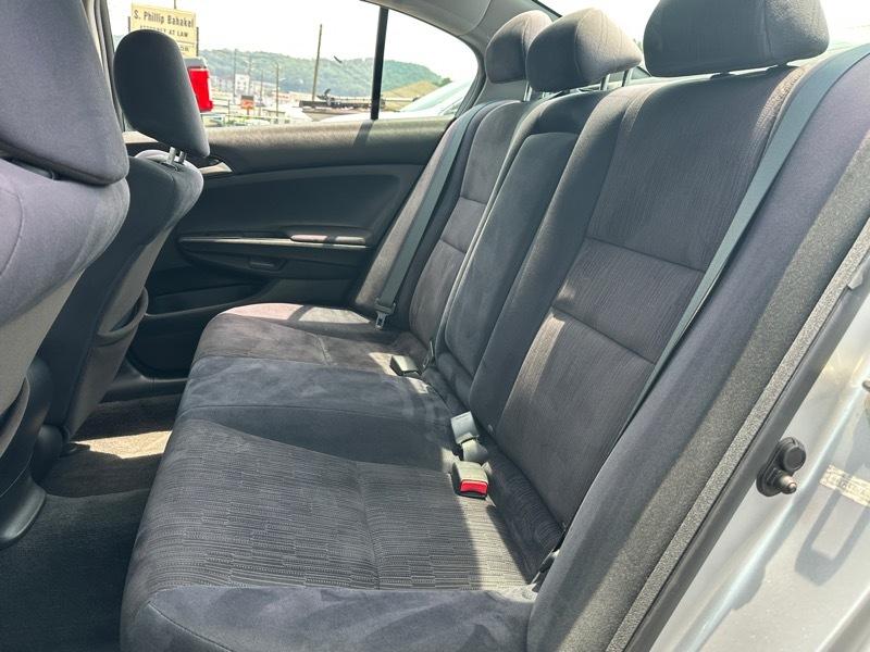 Honda Accord Sdn 4dr I4 Auto LX 2012