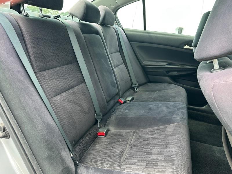 Honda Accord Sdn 4dr I4 Auto LX 2012