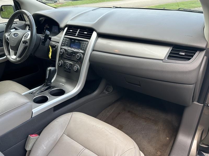 Ford Edge 4dr SEL FWD 2012