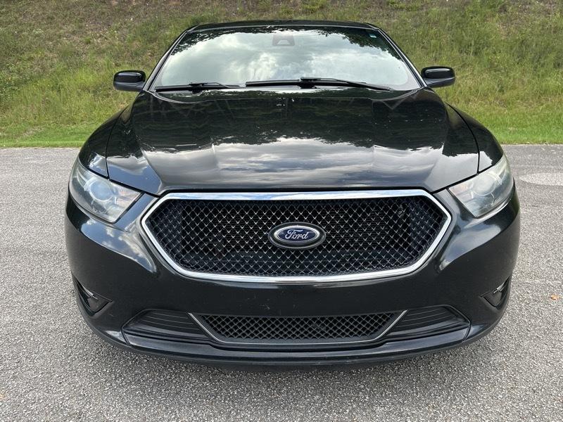 Ford Taurus 4dr Sdn SHO AWD 2015