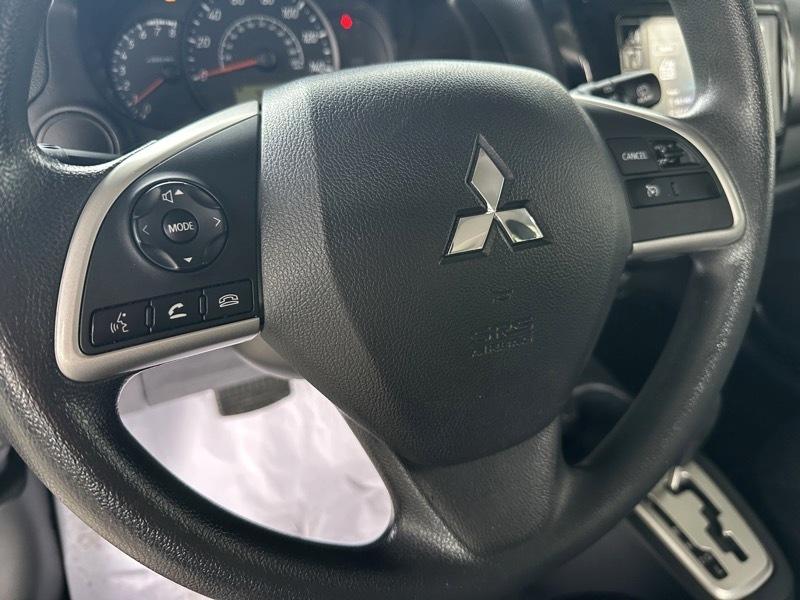 Mitsubishi Mirage ES CVT 2024