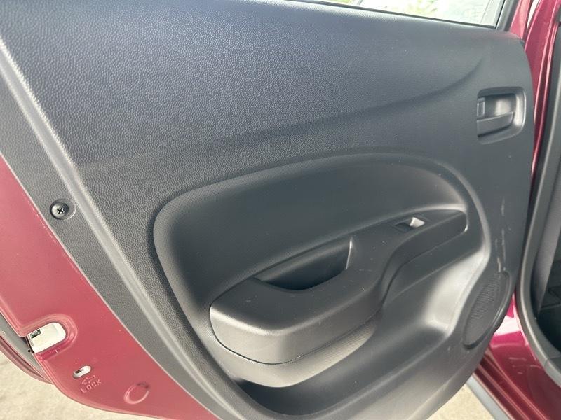 Mitsubishi Mirage ES CVT 2024