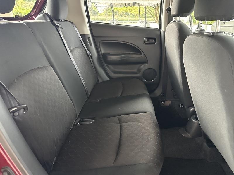 Mitsubishi Mirage ES CVT 2024