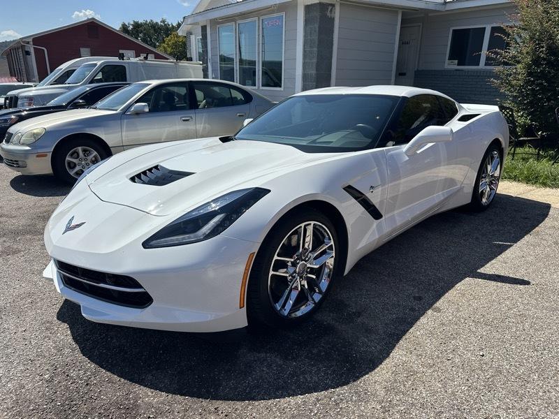 Chevrolet Corvette 2dr Stingray Z51 Cpe w/2LT 2016