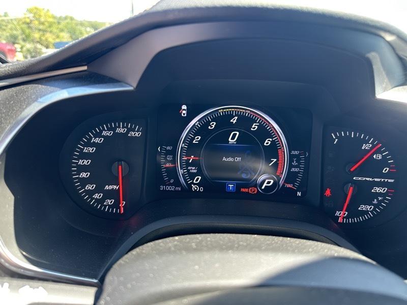 Chevrolet Corvette 2dr Stingray Z51 Cpe w/2LT 2016