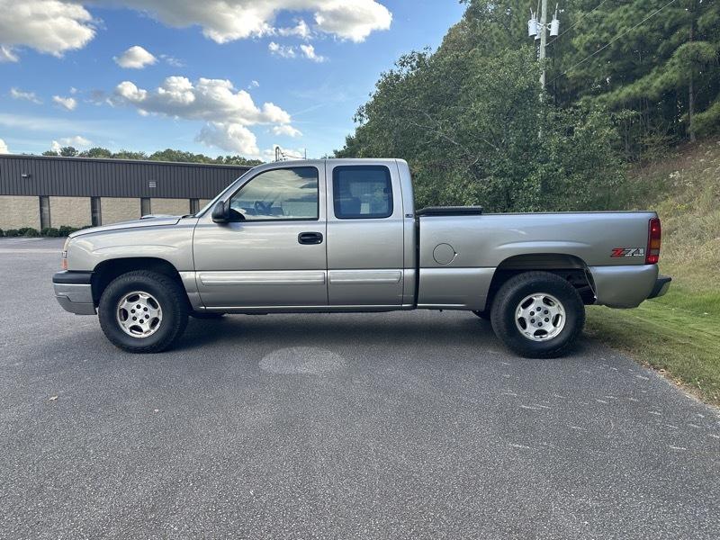 Chevrolet Silverado 1500 Ext Cab 143.5" WB 4WD Z71 2003