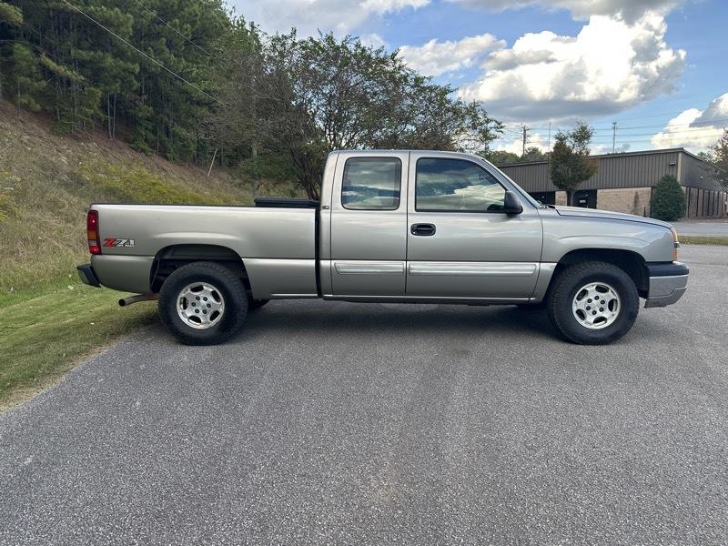 Chevrolet Silverado 1500 Ext Cab 143.5" WB 4WD Z71 2003