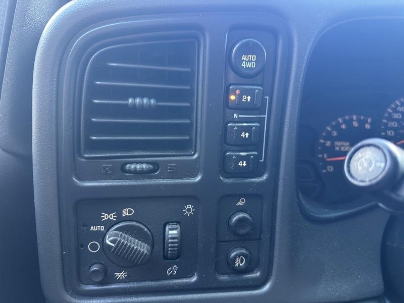 Chevrolet Silverado 1500 Ext Cab 143.5" WB 4WD Z71 2003