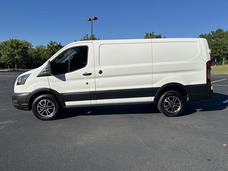Ford Transit Cargo Van T-250 130" Low Rf 9070 GVWR RWD 2021