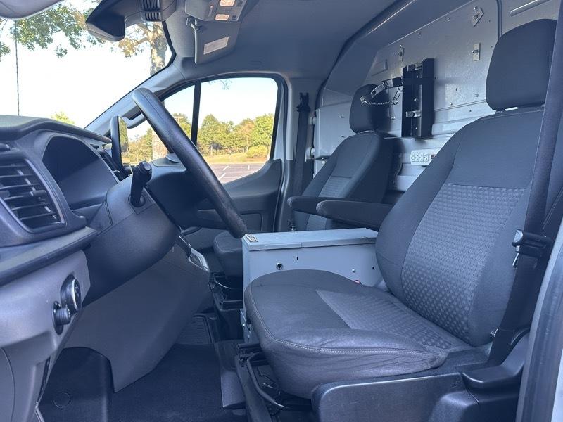 Ford Transit Cargo Van T-250 130" Low Rf 9070 GVWR RWD 2021