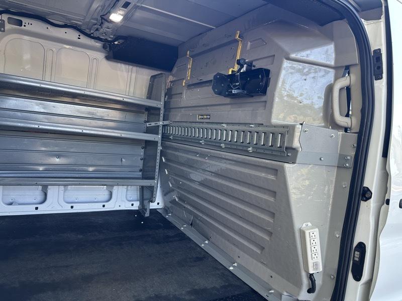 Ford Transit Cargo Van T-250 130" Low Rf 9070 GVWR RWD 2021