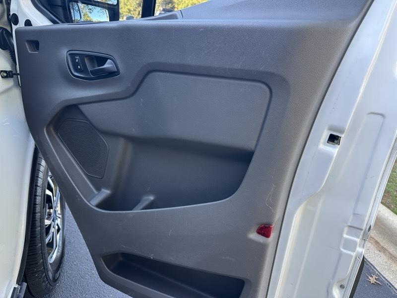 Ford Transit Cargo Van T-250 130" Low Rf 9070 GVWR RWD 2021