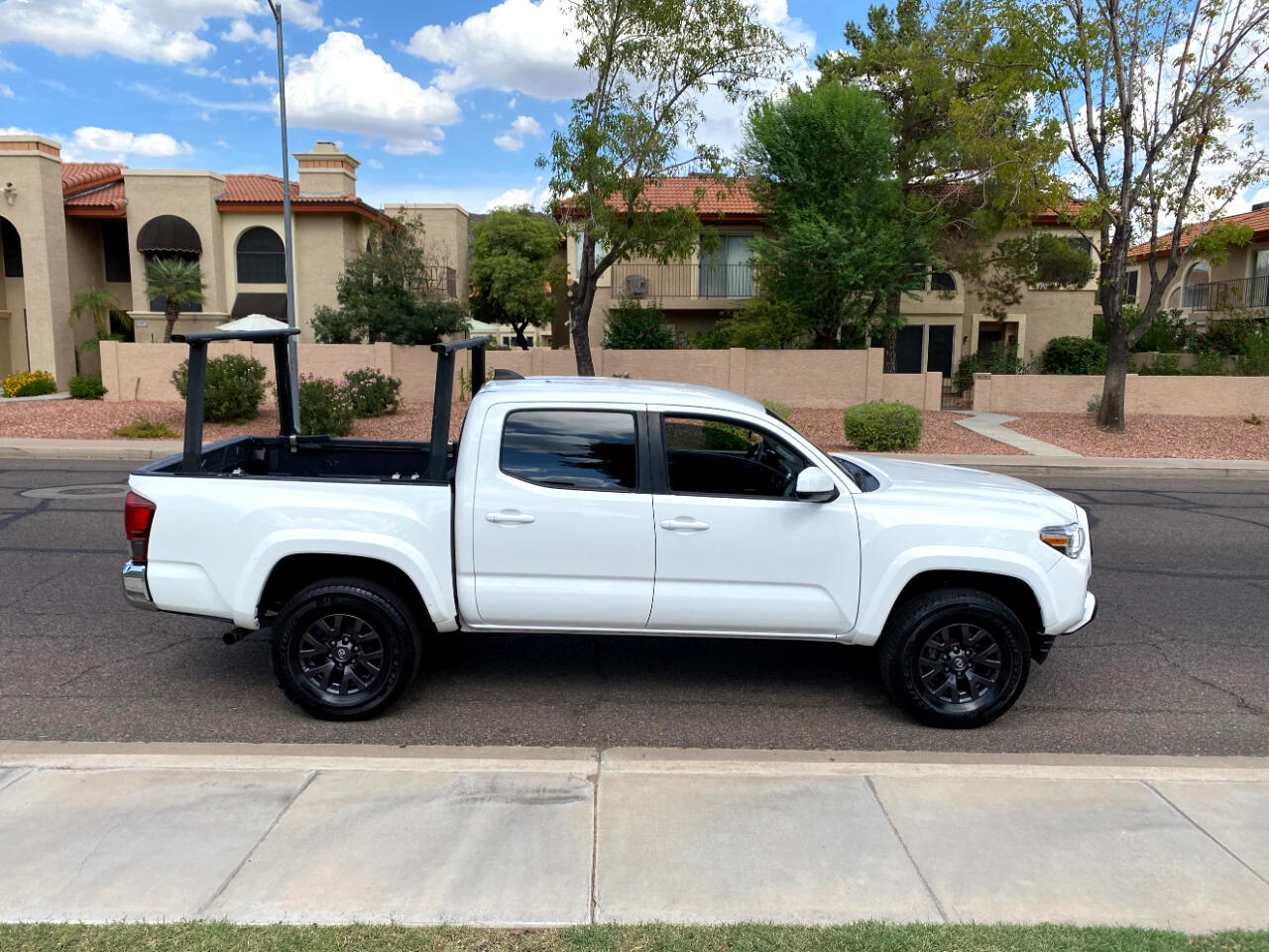 2022 Toyota Tacoma SR5 Double Cab V6 photo 4