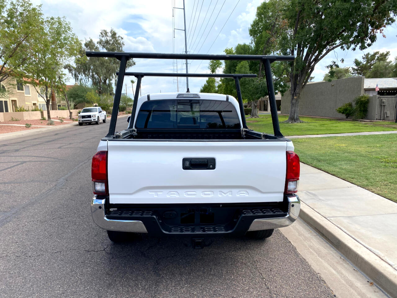 2022 Toyota Tacoma SR5 Double Cab V6 photo 7