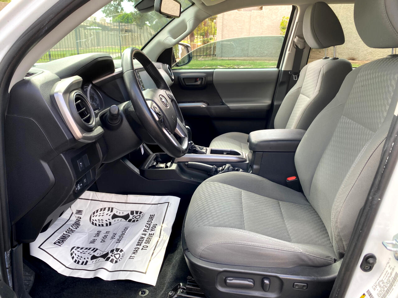 2022 Toyota Tacoma SR5 Double Cab V6 photo 29