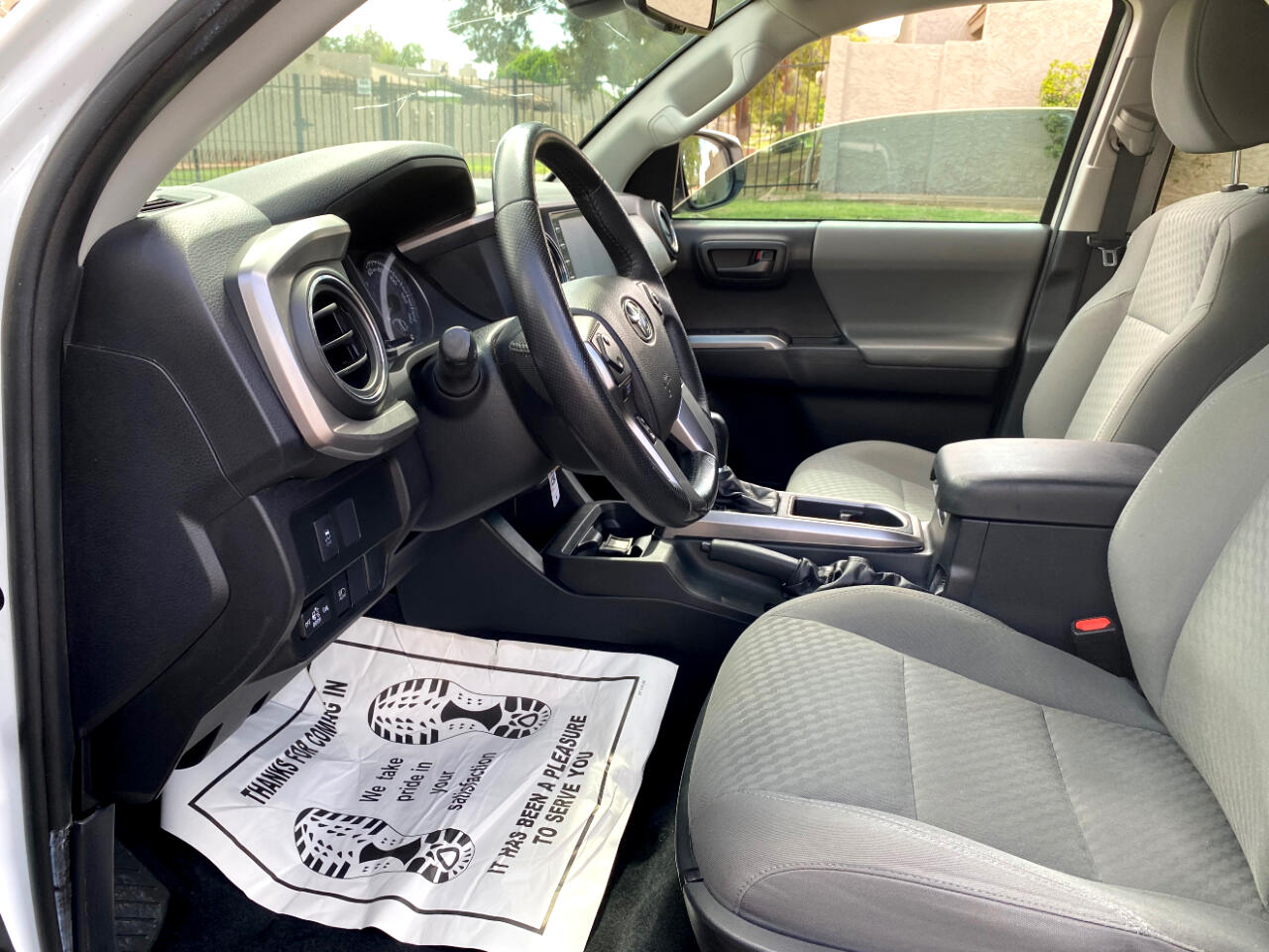 2022 Toyota Tacoma SR5 Double Cab V6 photo 30
