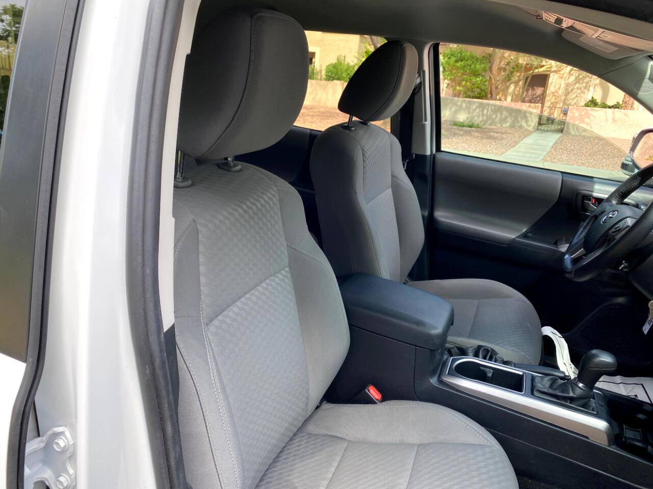 2022 Toyota Tacoma SR5 Double Cab V6 photo 49
