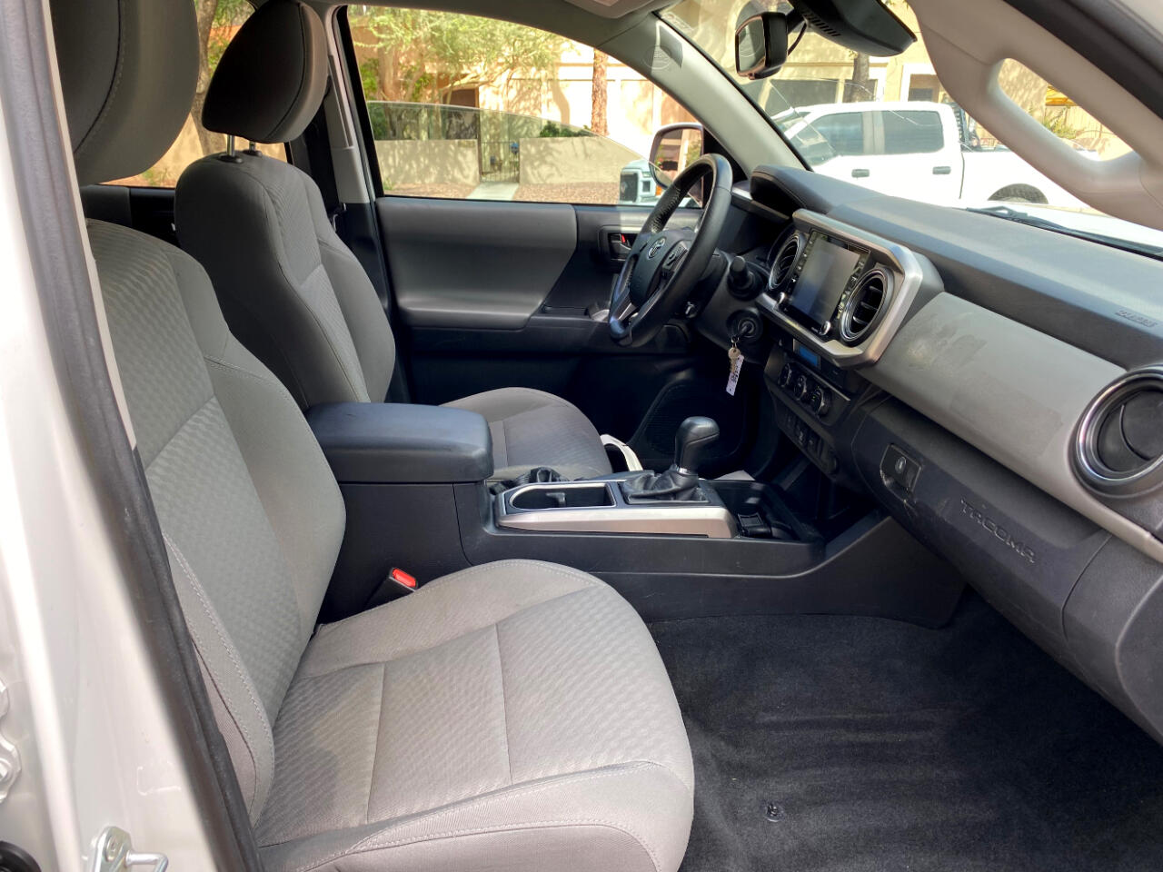 2022 Toyota Tacoma SR5 Double Cab V6 photo 55