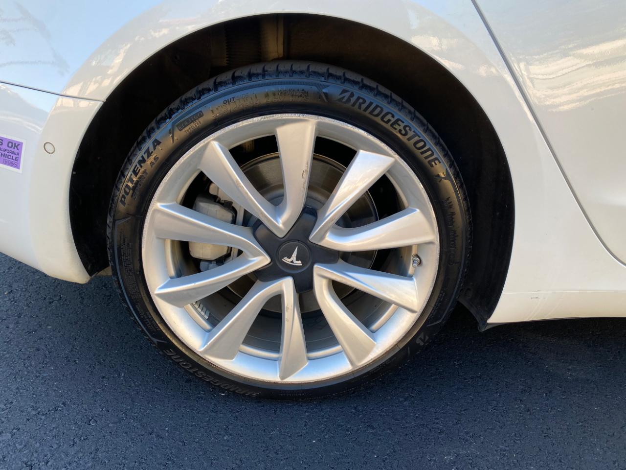 2018 Tesla Model 3 Long Range photo 4