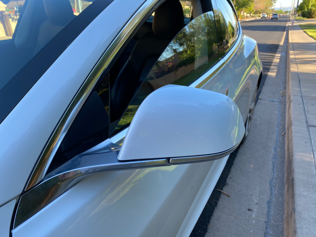 2018 Tesla Model 3 Long Range photo 11