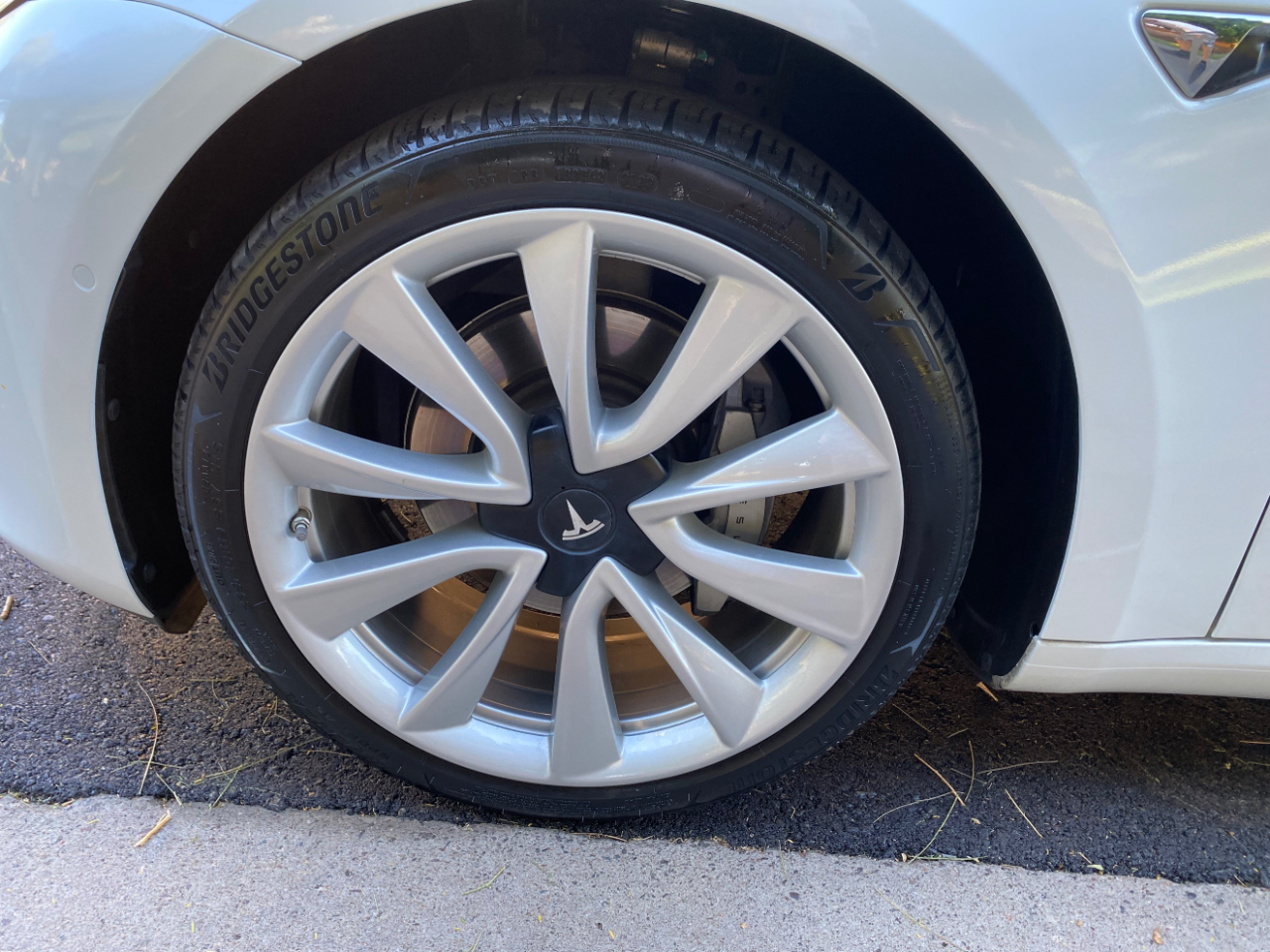 2018 Tesla Model 3 Long Range photo 14