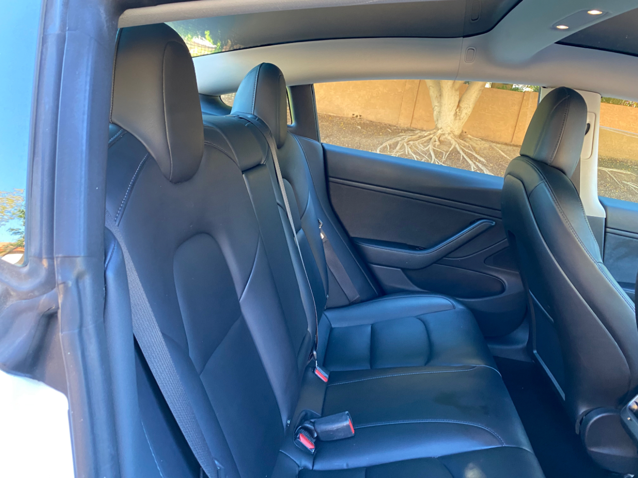 2018 Tesla Model 3 Long Range photo 31