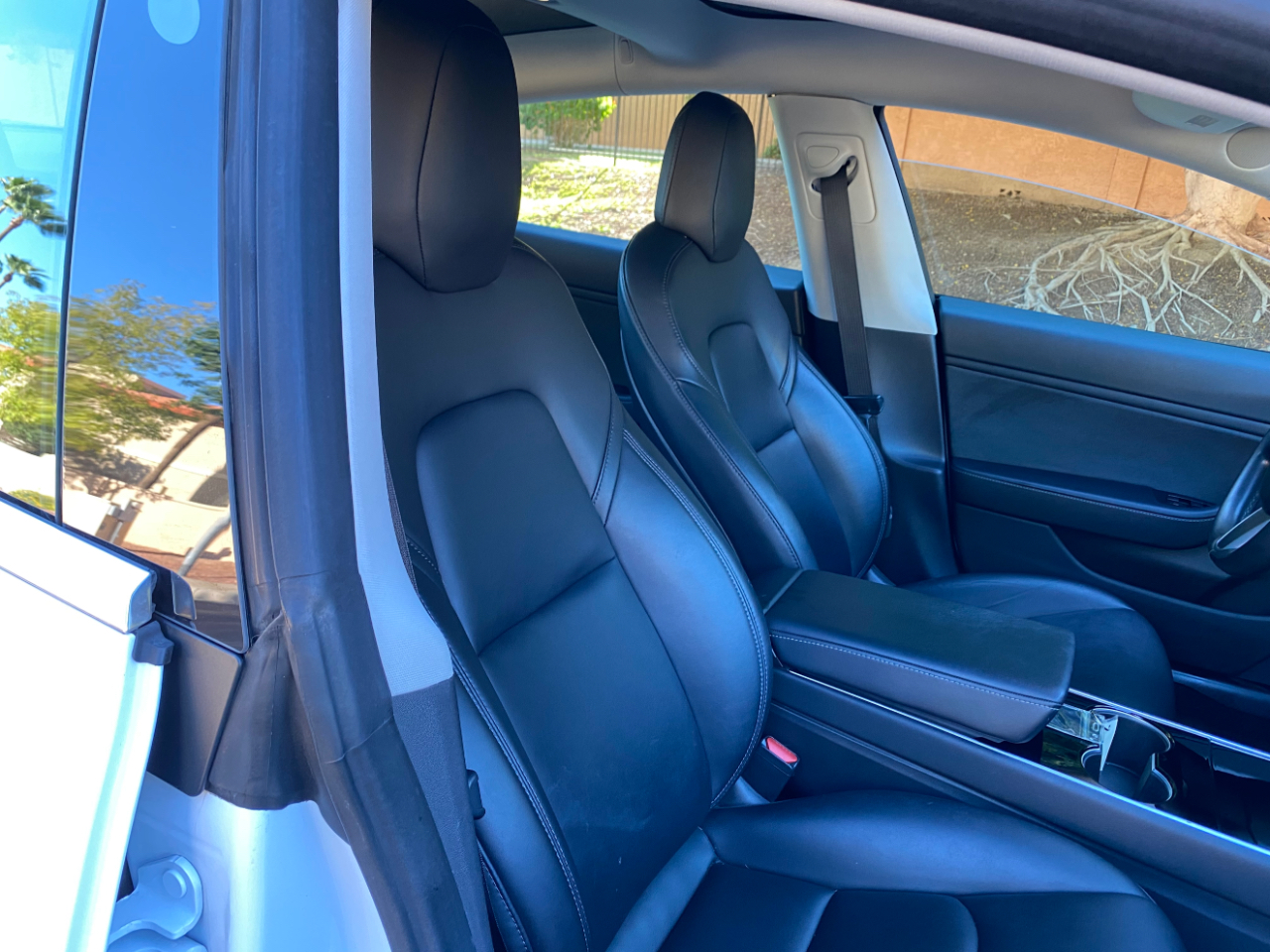 2018 Tesla Model 3 Long Range photo 32