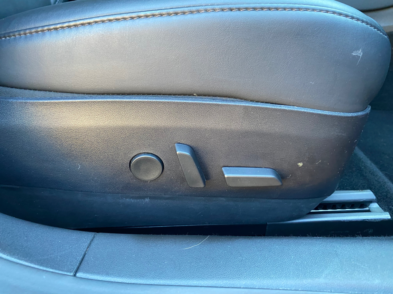 2018 Tesla Model 3 Long Range photo 36