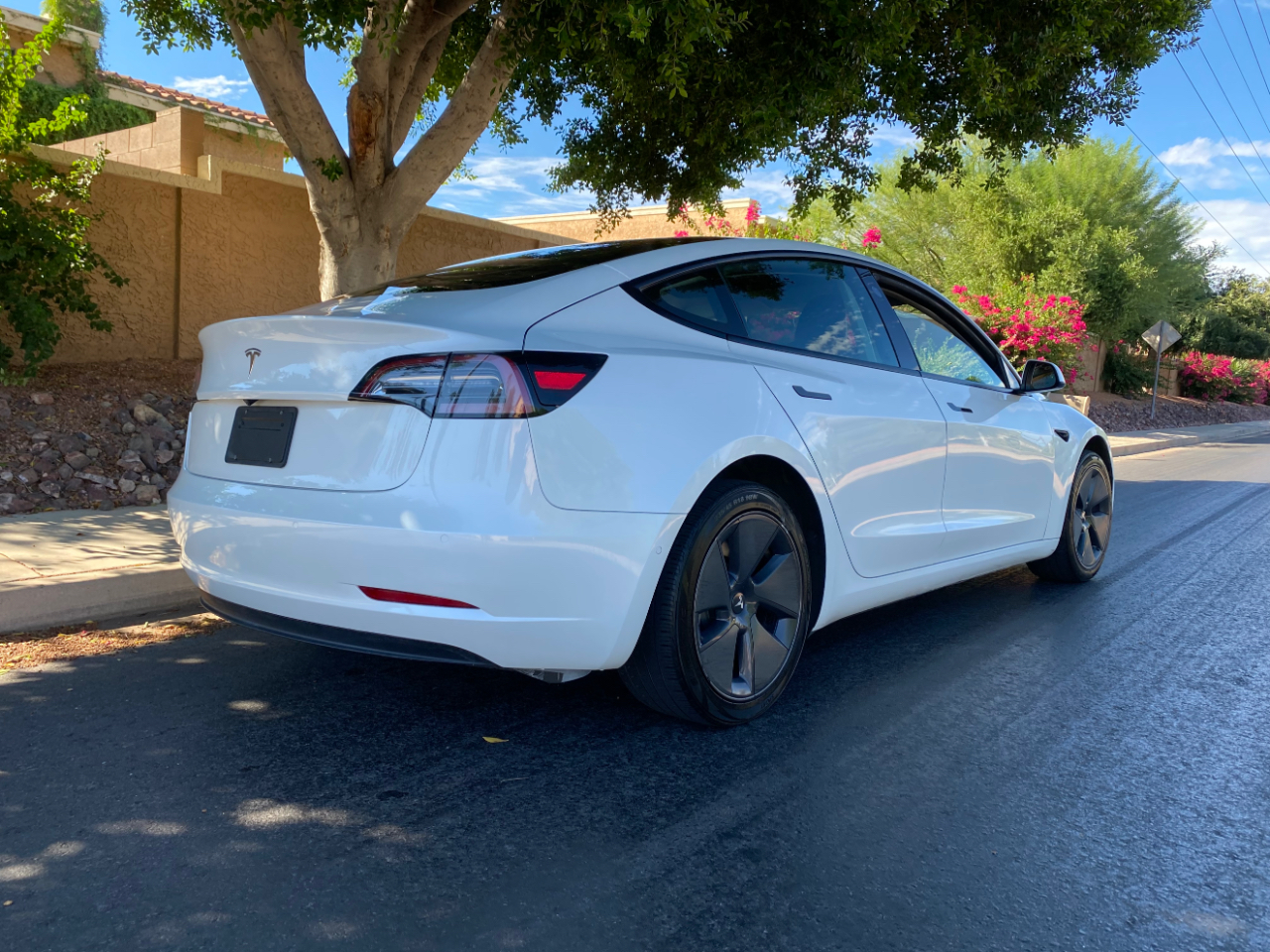 2022 Tesla Model 3 photo 3