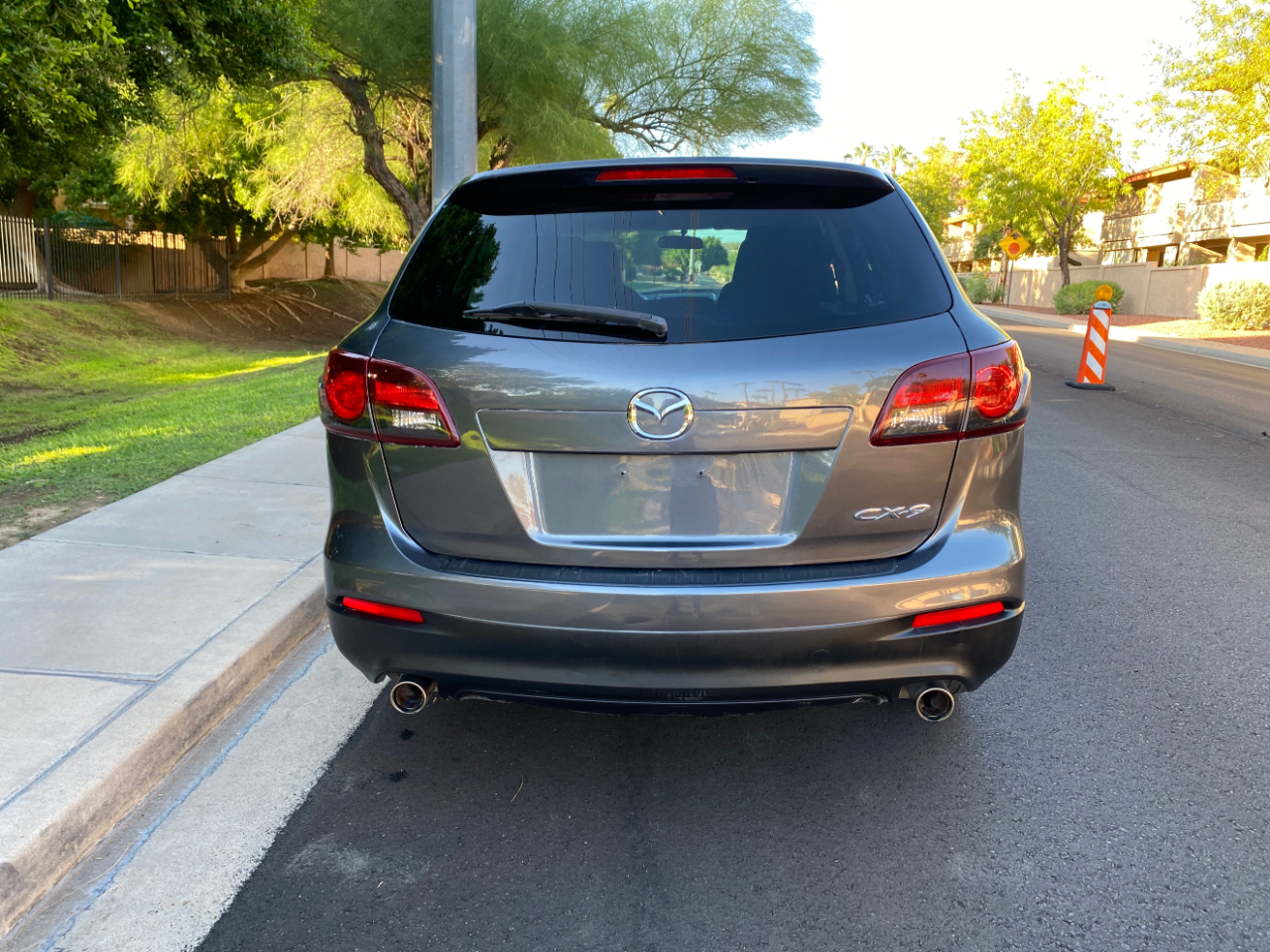 2015 Mazda CX-9 Sport photo 3