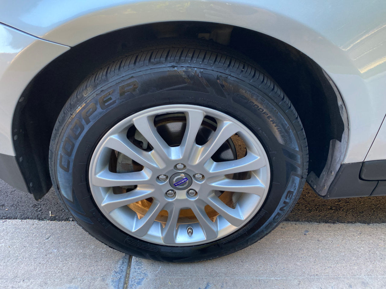 Volvo XC60 AWD 4dr 3.0T 2010 Volvo XC60 AWD 4dr 3.0T 2010