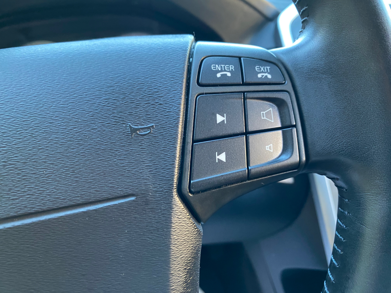 Volvo XC60 AWD 4dr 3.0T 2010 Volvo XC60 AWD 4dr 3.0T 2010