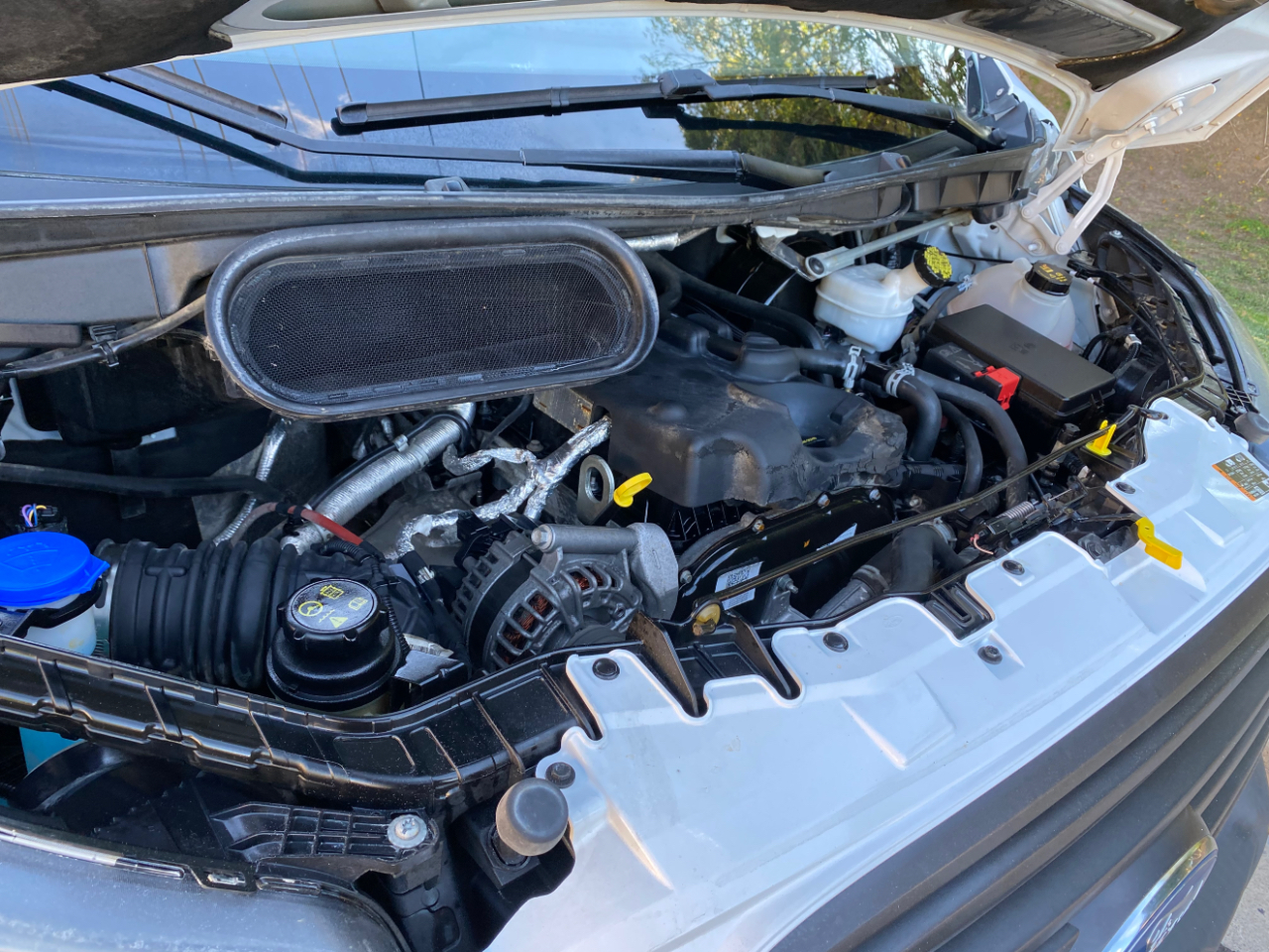 Ford Transit Wagon T-350 148" Low Roof XLT Swing-Out RH Dr 2016