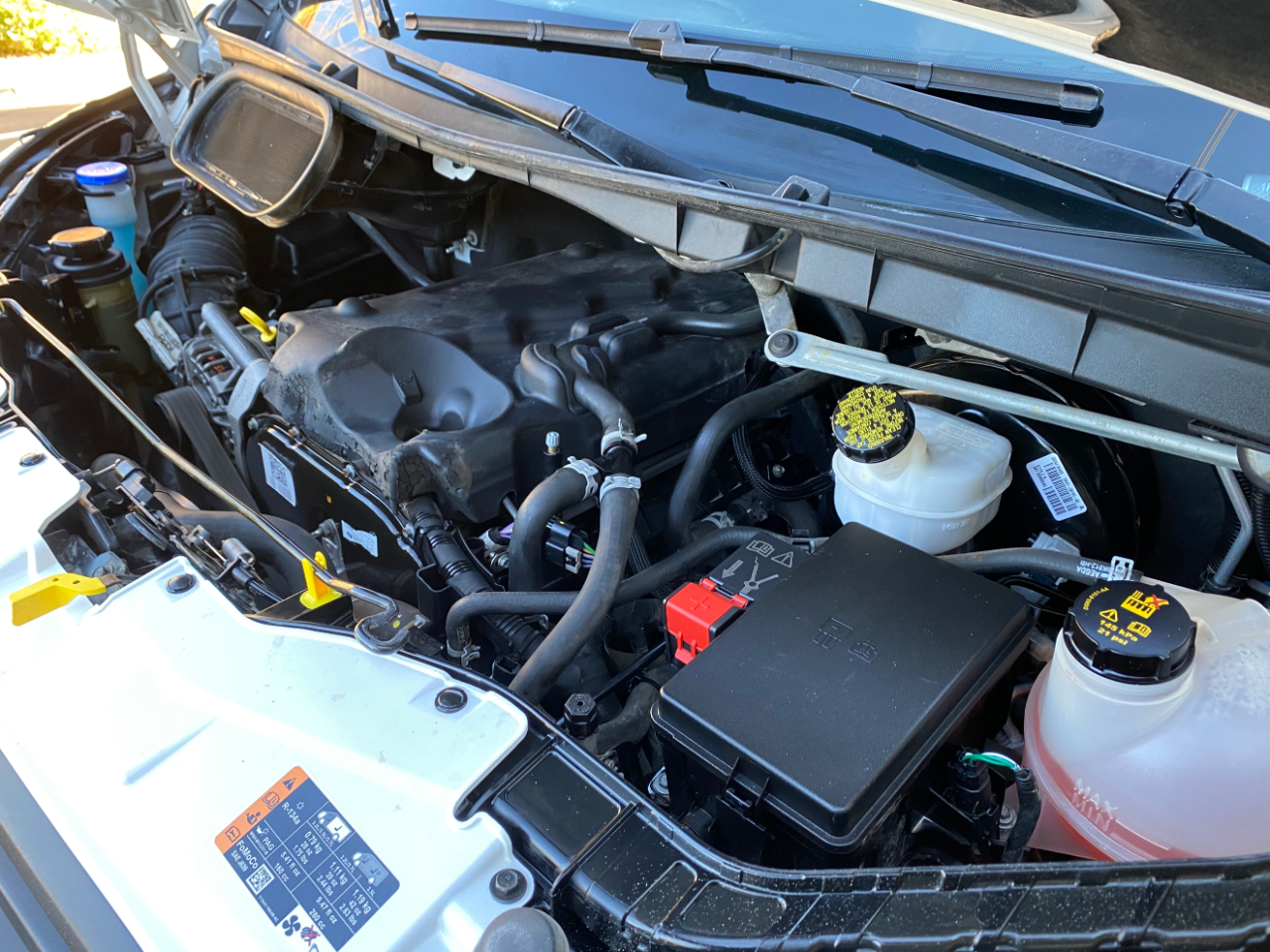 Ford Transit Wagon T-350 148" Low Roof XLT Swing-Out RH Dr 2016