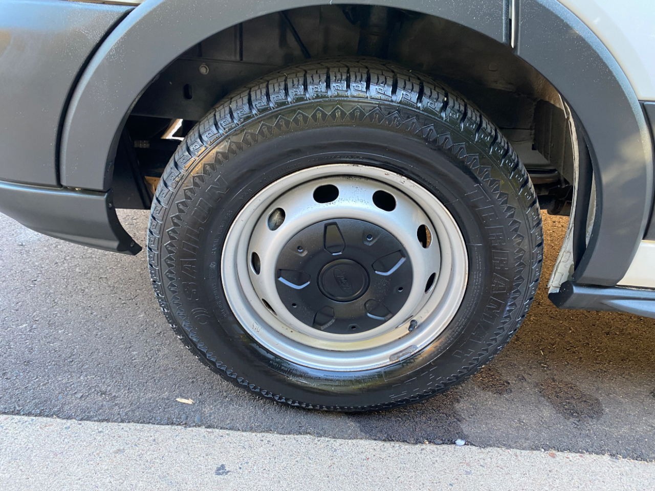 Ford Transit Wagon T-350 148" Low Roof XLT Swing-Out RH Dr 2016