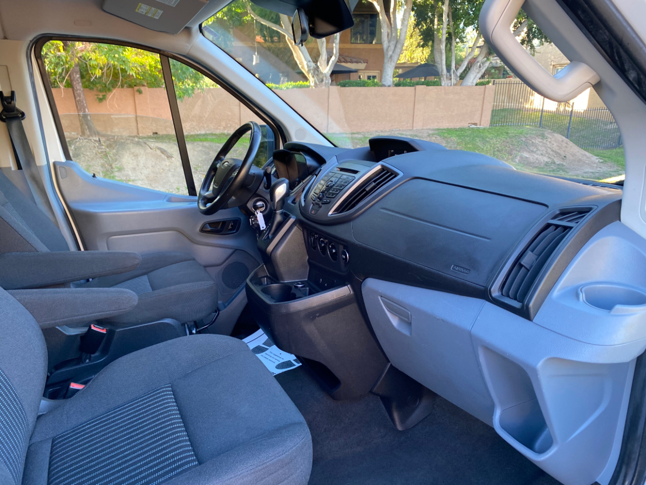 Ford Transit Wagon T-350 148" Low Roof XLT Swing-Out RH Dr 2016