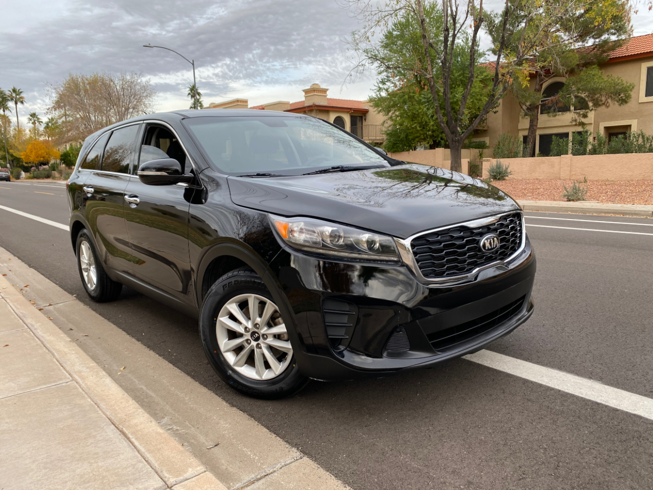 Kia Sorento L FWD 2019