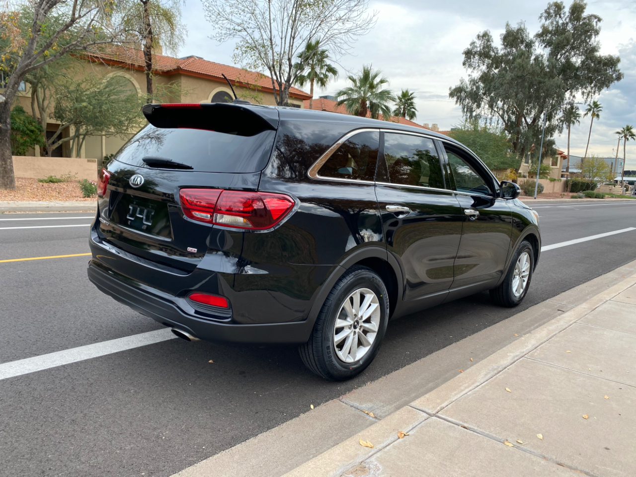 Kia Sorento L FWD 2019