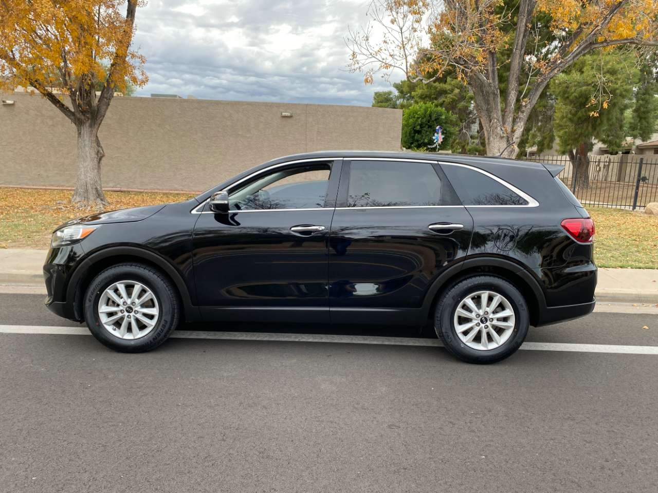 Kia Sorento L FWD 2019