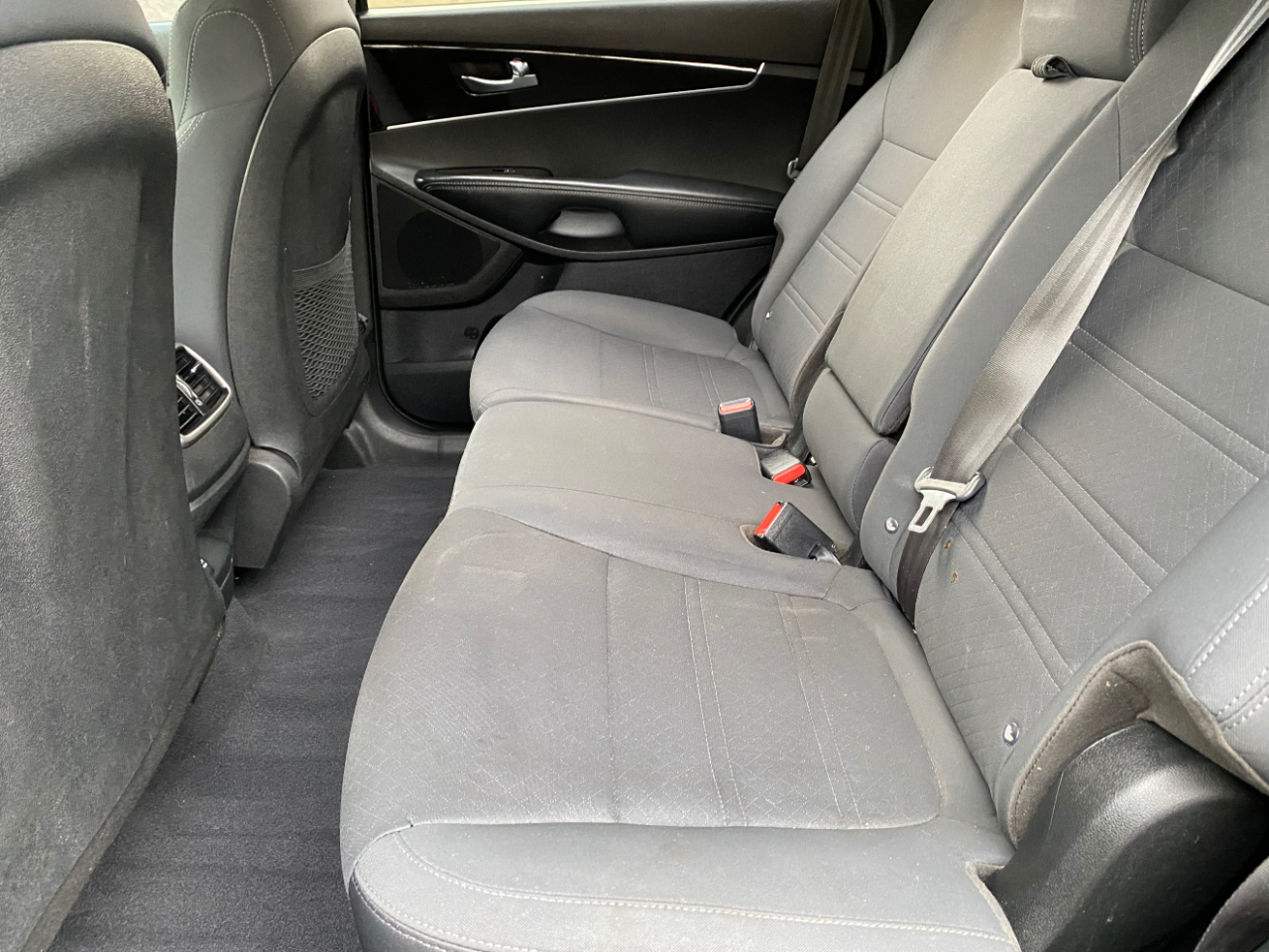 Kia Sorento L FWD 2019