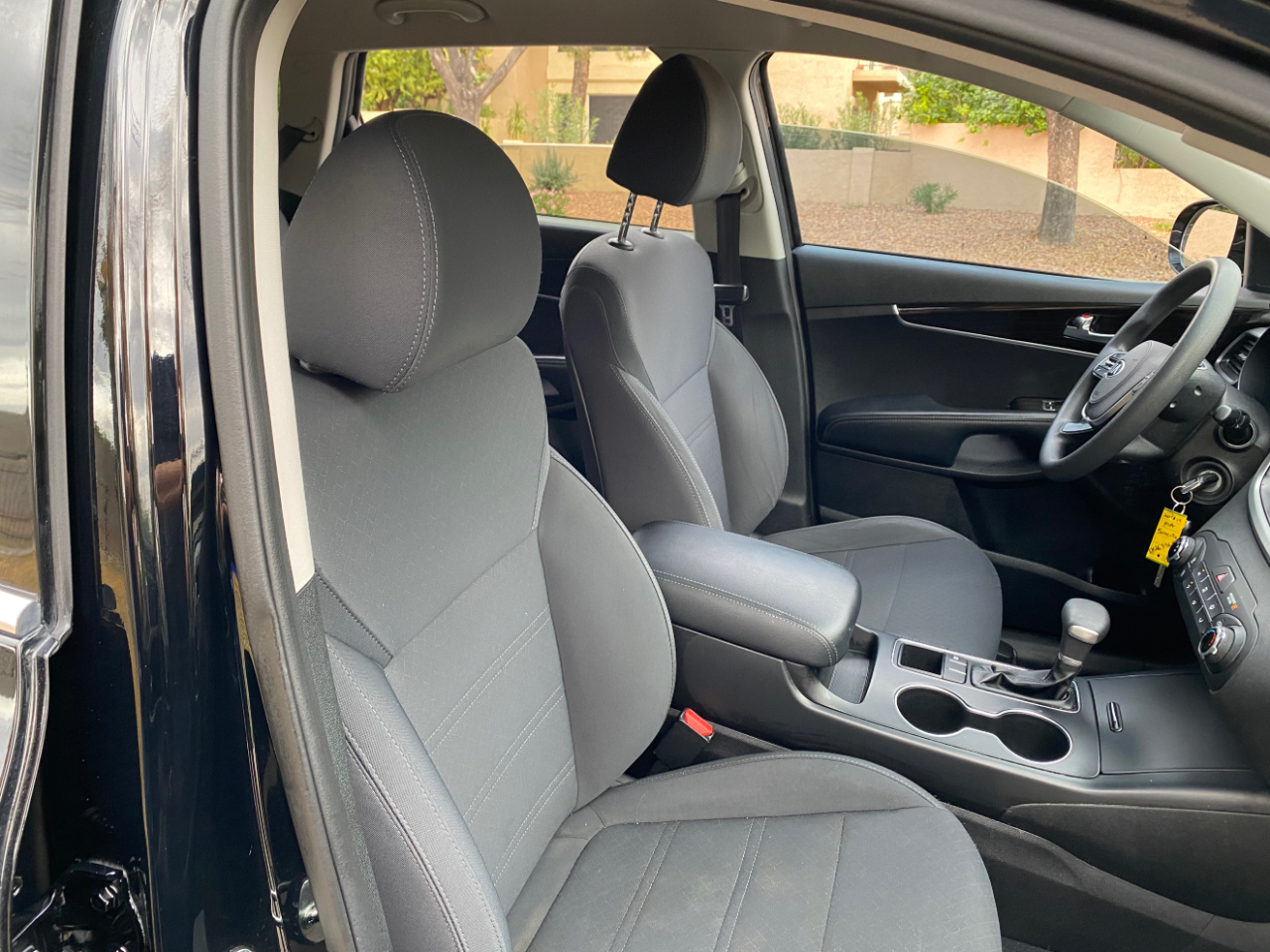 Kia Sorento L FWD 2019