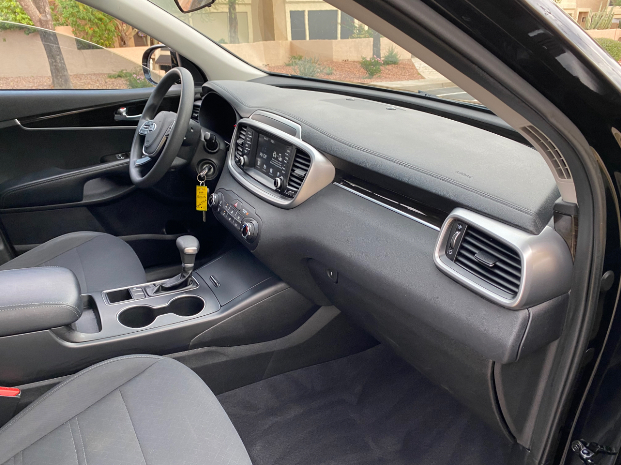 Kia Sorento L FWD 2019